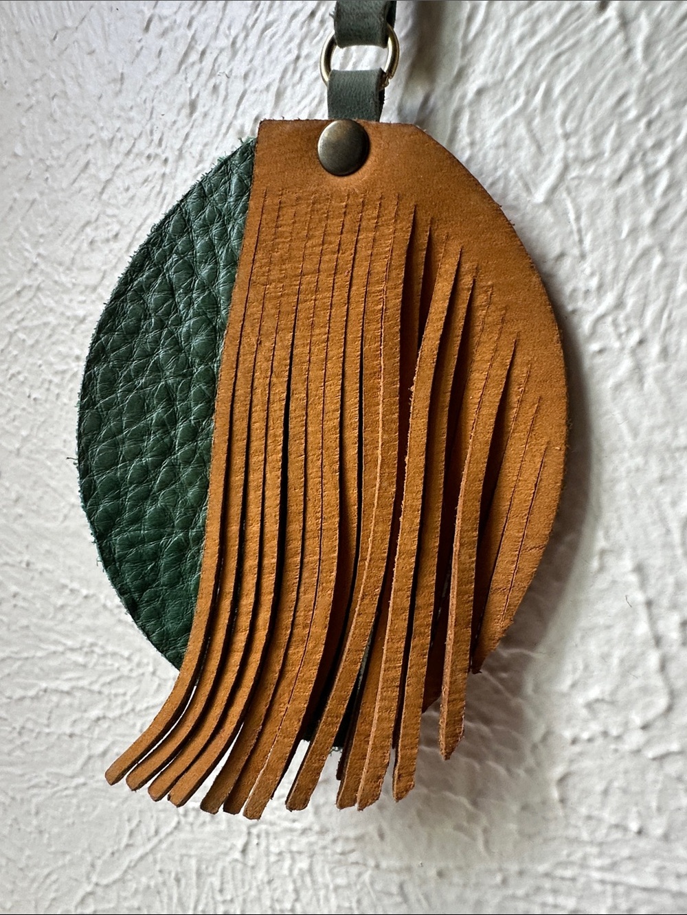 Portland Leather Picasso Tassel Layered Fringe Purse Charm in Toucan - Picture 5 of 7